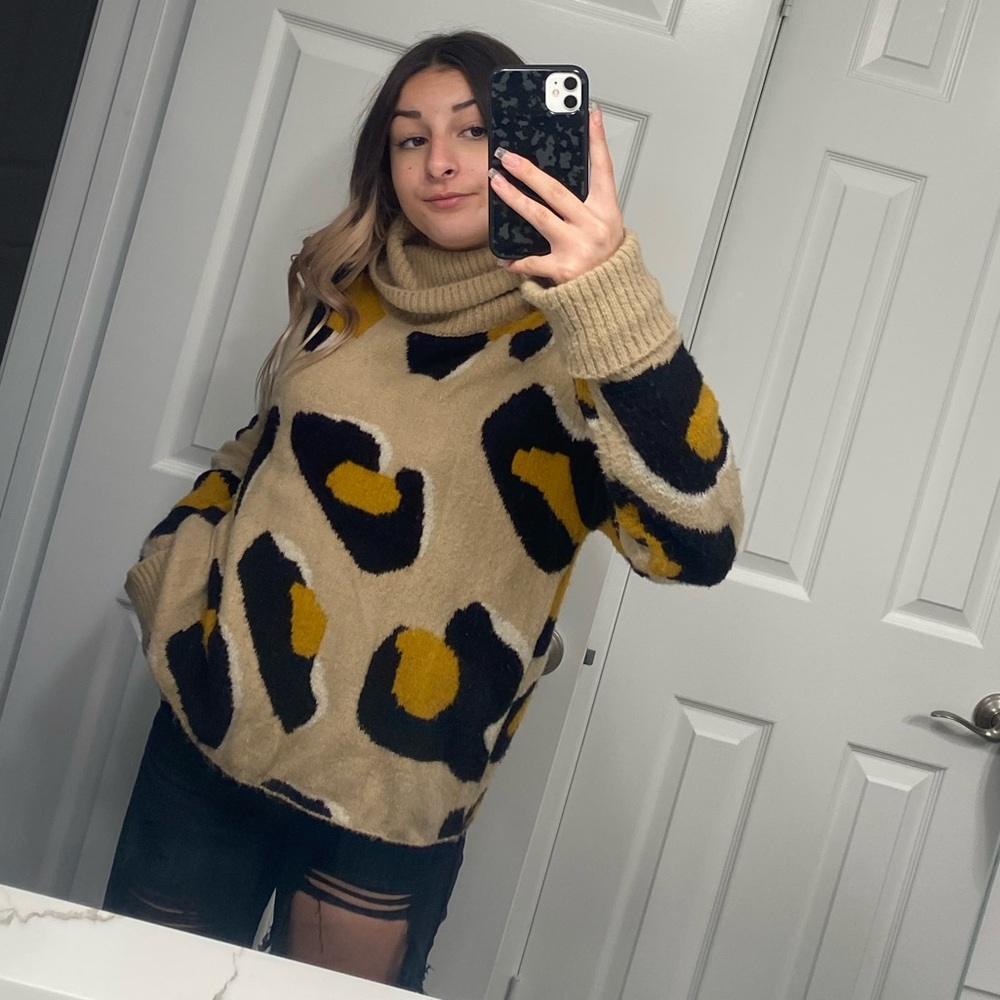 leopard print sweater